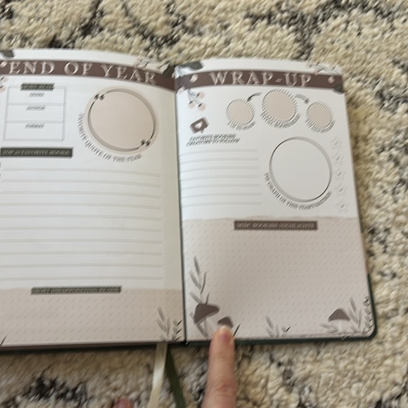 New without tags Owlcrate reading planner - Picture 8 of 8